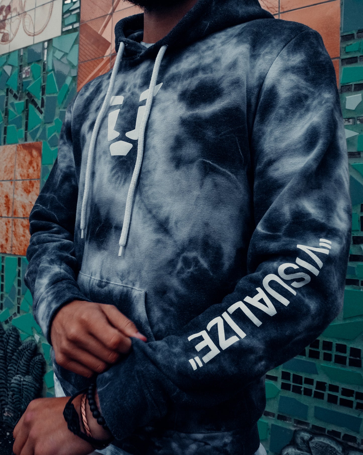 Vybe "VISUALIZE" cloud storm hoodie