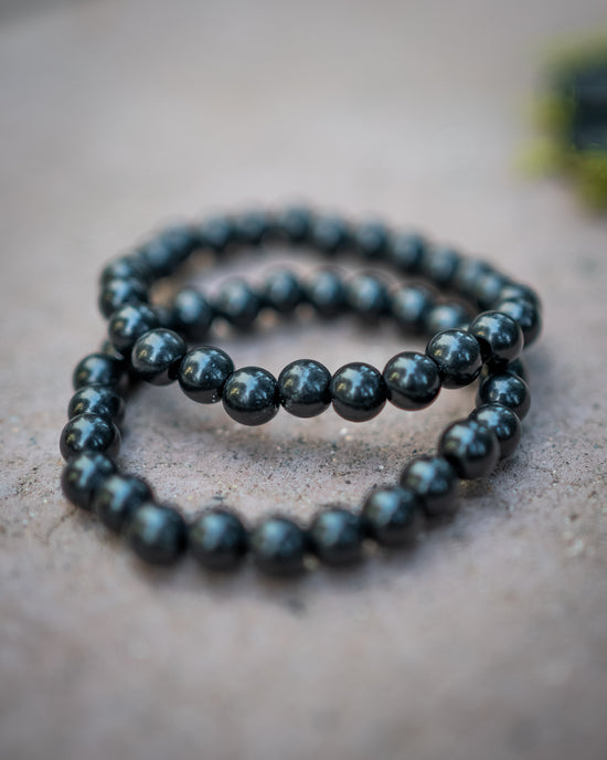 Load image into Gallery viewer, Shungite beaded bracelet
