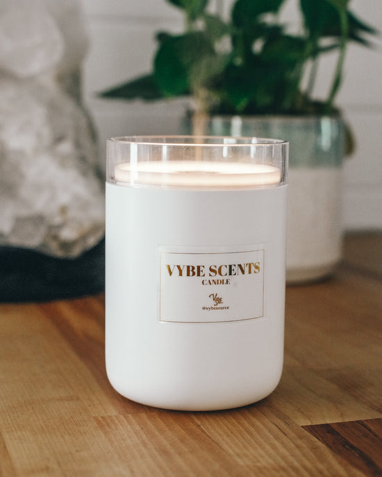 Vybe LED Oil Diffuser candle - WHITE